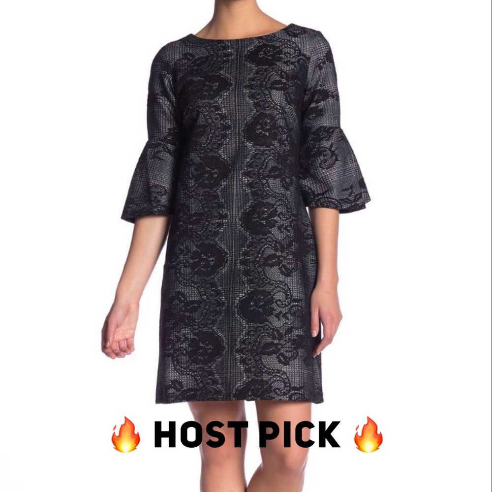 GABBY SKYE Bonded Lace Bell Sleeve